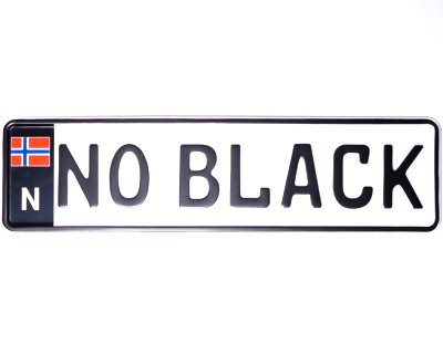 06a. Norwegisches Autoschild 340 x 90 mm mit schwarzer Fahne